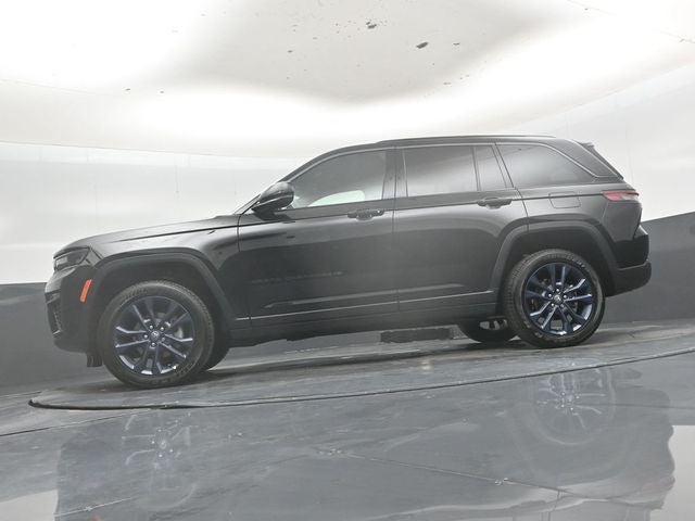 2026 Jeep Grand Cherokee 85th Anniversary Edition