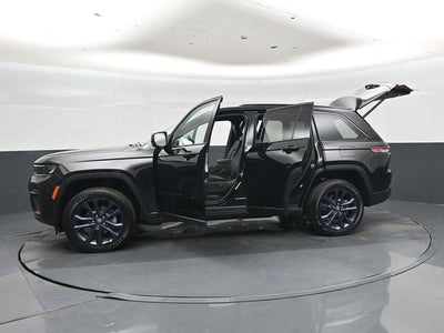 2026 Jeep Grand Cherokee 85th Anniversary Edition