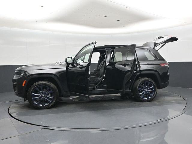 2026 Jeep Grand Cherokee 85th Anniversary Edition