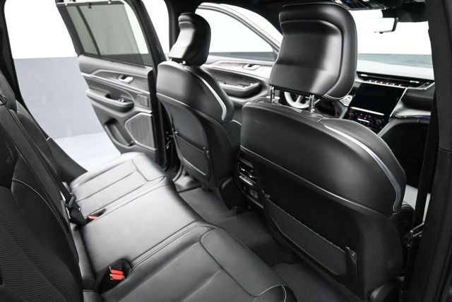 2024 Jeep Grand Cherokee Overland