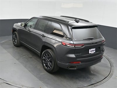 2025 Jeep Grand Cherokee Summit