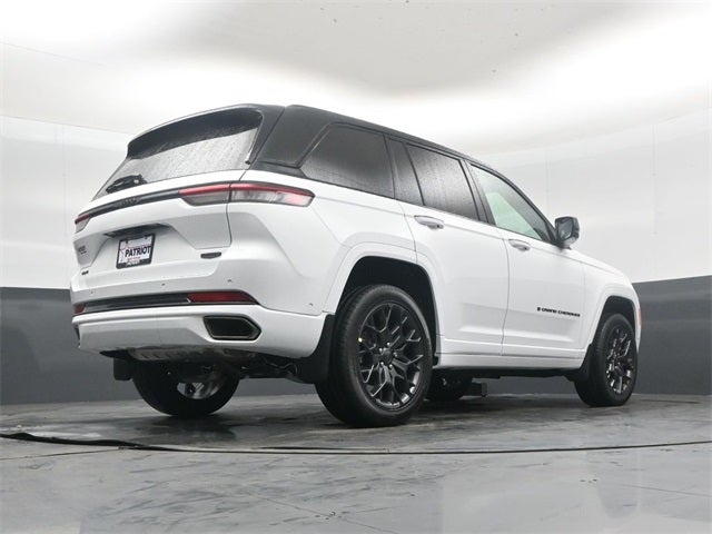 2025 Jeep Grand Cherokee Summit