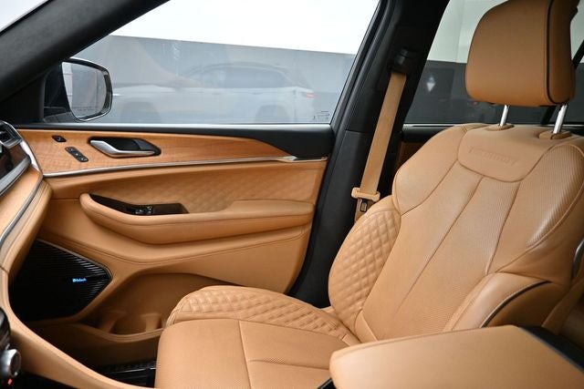 2022 Jeep Grand Cherokee Summit Reserve