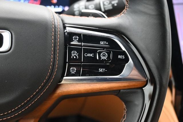 2022 Jeep Grand Cherokee Summit Reserve