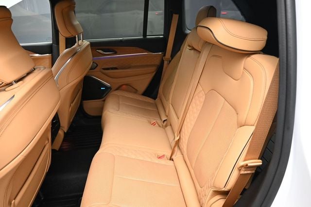 2022 Jeep Grand Cherokee Summit Reserve