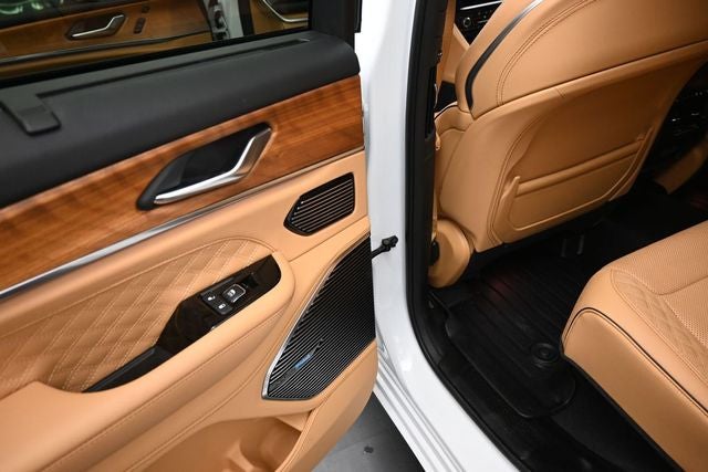2022 Jeep Grand Cherokee Summit Reserve