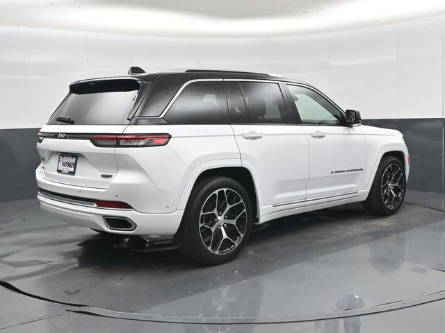 2022 Jeep Grand Cherokee Summit Reserve