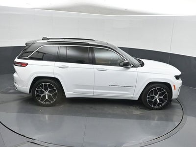 2022 Jeep Grand Cherokee Summit Reserve