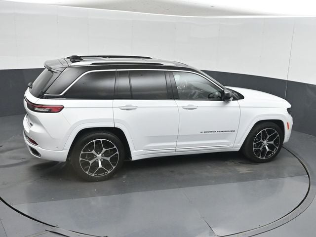 2022 Jeep Grand Cherokee Summit Reserve