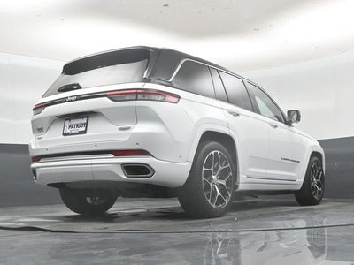 2022 Jeep Grand Cherokee Summit Reserve