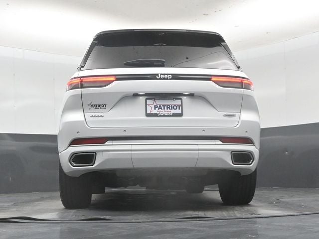 2022 Jeep Grand Cherokee Summit Reserve