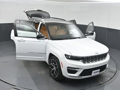 2022 Jeep Grand Cherokee Summit Reserve
