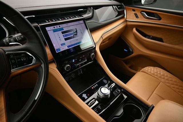 2022 Jeep Grand Cherokee Summit Reserve