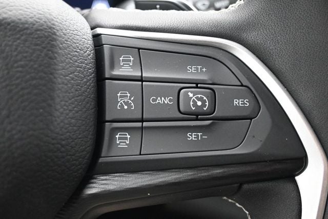 2026 Jeep Grand Cherokee L Laredo