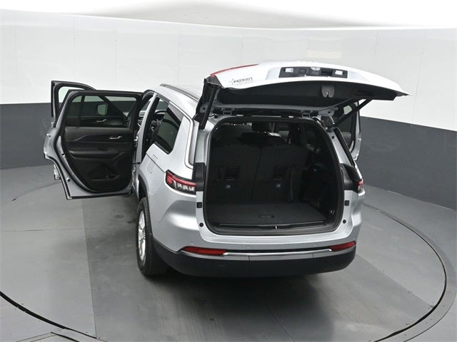 2026 Jeep Grand Cherokee L Laredo