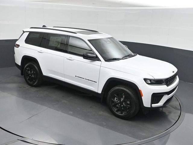 2026 Jeep Grand Cherokee L Laredo