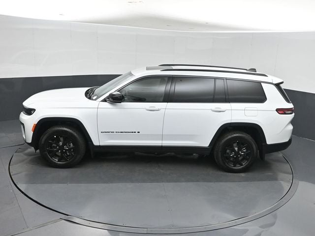 2026 Jeep Grand Cherokee L Laredo
