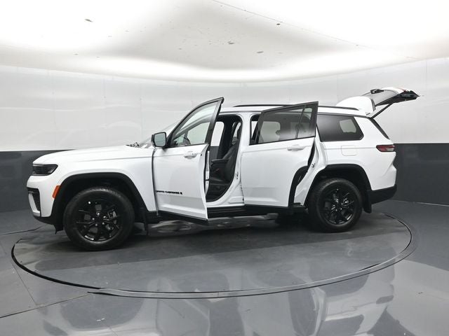 2026 Jeep Grand Cherokee L Laredo