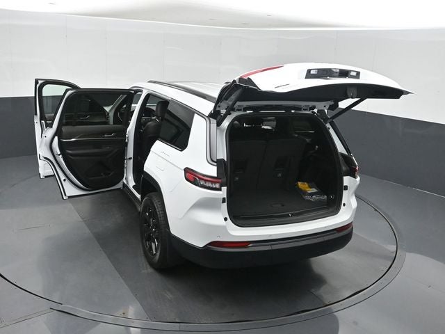 2026 Jeep Grand Cherokee L Laredo