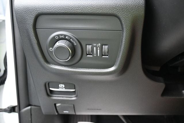 2026 Jeep Grand Cherokee L Altitude