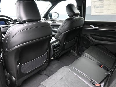 2026 Jeep Grand Cherokee L Laredo