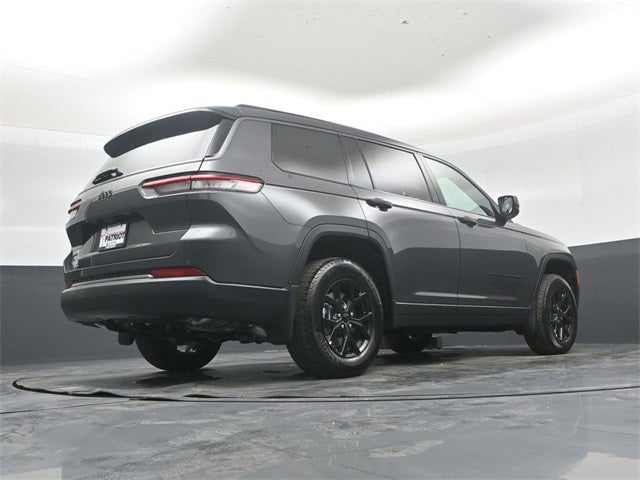 2026 Jeep Grand Cherokee L Laredo