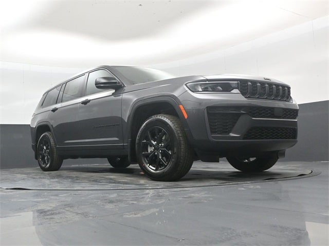 2026 Jeep Grand Cherokee L Laredo