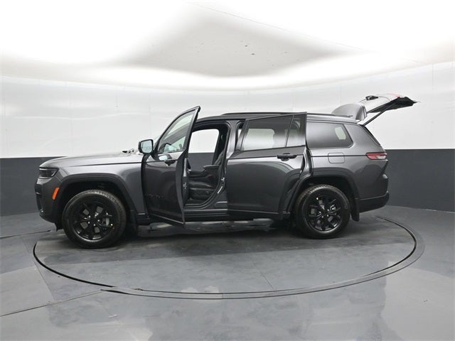 2026 Jeep Grand Cherokee L Laredo