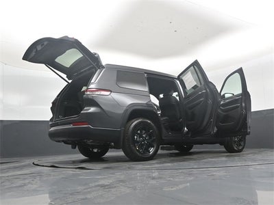 2026 Jeep Grand Cherokee L Laredo