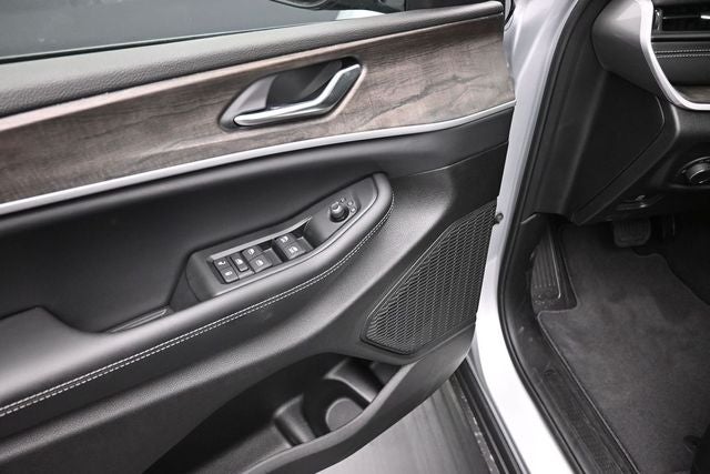 2026 Jeep Grand Cherokee L Altitude
