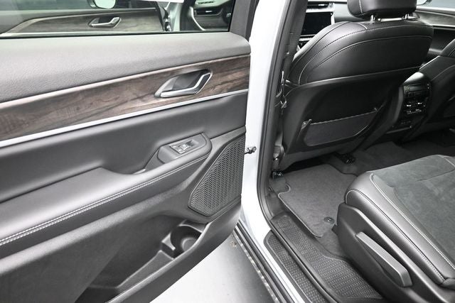 2026 Jeep Grand Cherokee L Altitude