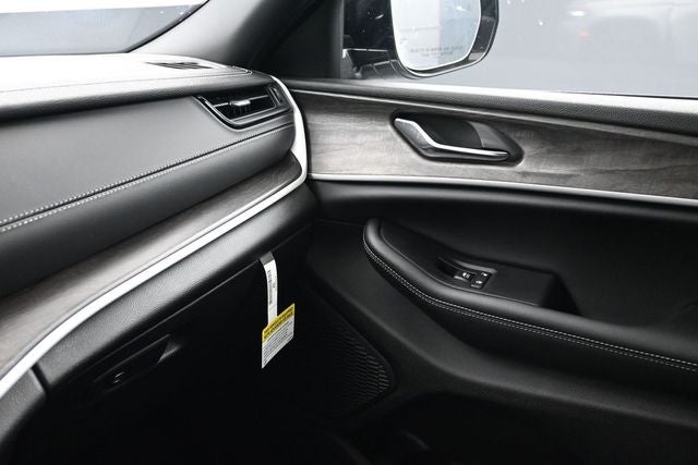 2026 Jeep Grand Cherokee L Altitude
