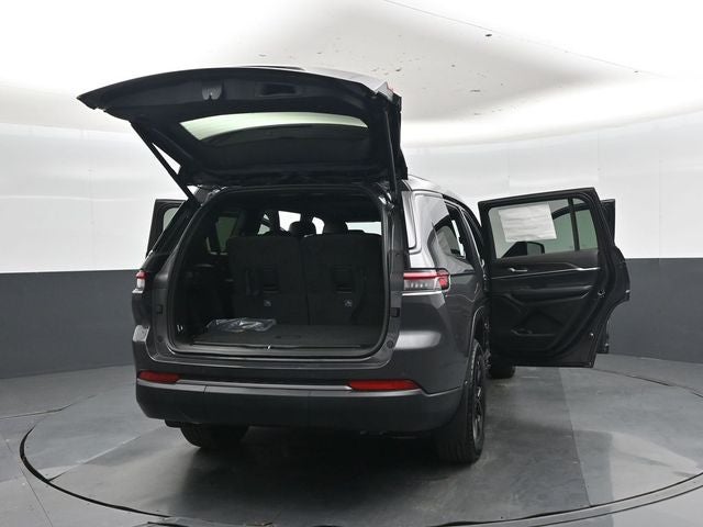 2026 Jeep Grand Cherokee L Laredo