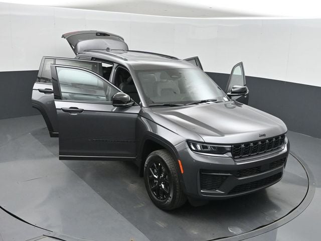 2026 Jeep Grand Cherokee L Laredo