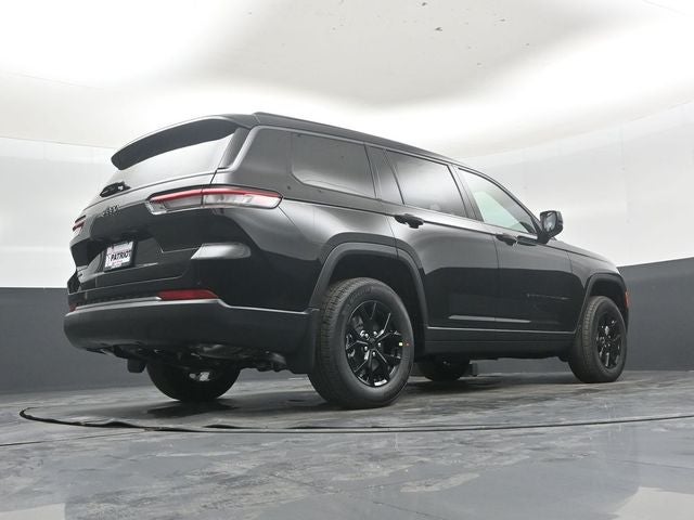 2026 Jeep Grand Cherokee L Laredo
