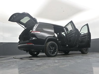 2026 Jeep Grand Cherokee L Laredo