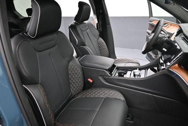2026 Jeep Grand Cherokee L Summit