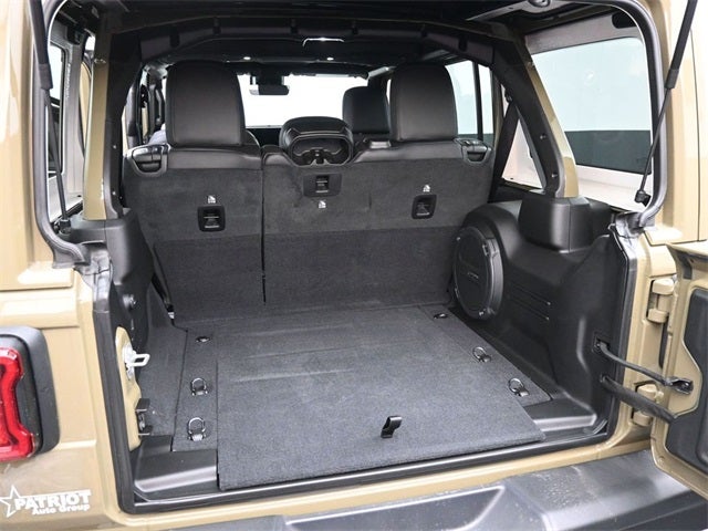 2025 Jeep Wrangler Rubicon 392