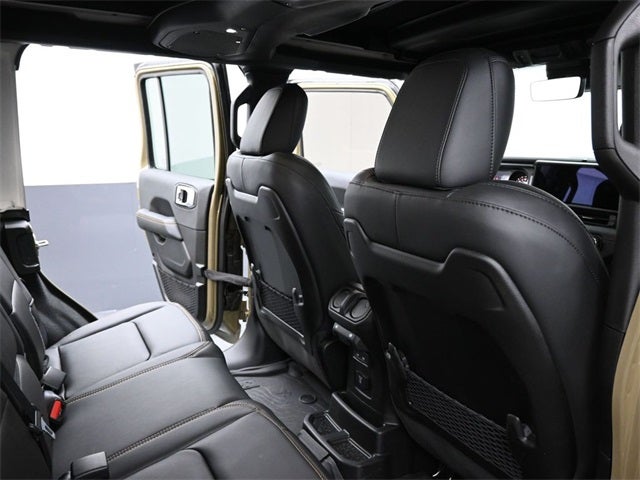 2025 Jeep Wrangler Rubicon 392