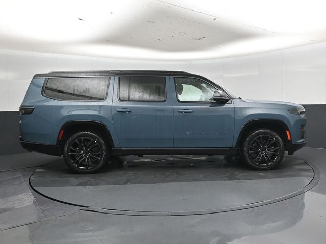 2026 Jeep Grand Wagoneer L Summit Obsidian