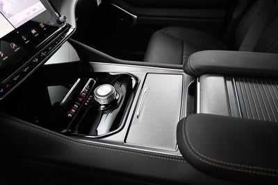 2026 Jeep Grand Wagoneer 4x2