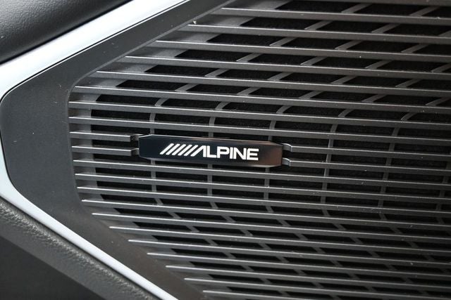 2026 Jeep Grand Wagoneer 4x2