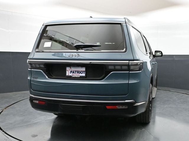 2026 Jeep Grand Wagoneer 4x2