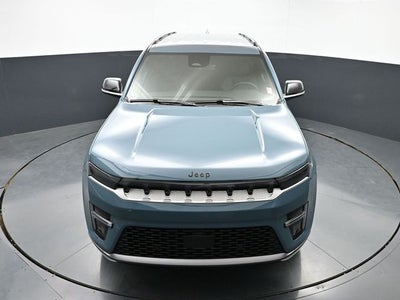 2026 Jeep Grand Wagoneer 4x2