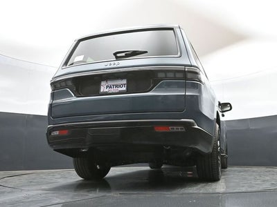 2026 Jeep Grand Wagoneer 4x2