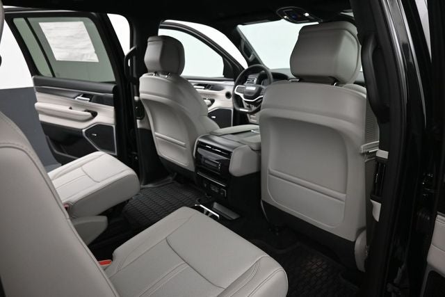 2026 Jeep Grand Wagoneer 4x4