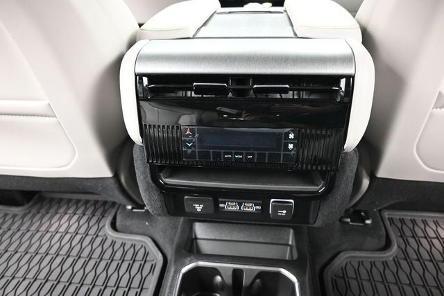 2026 Jeep Grand Wagoneer 4x4