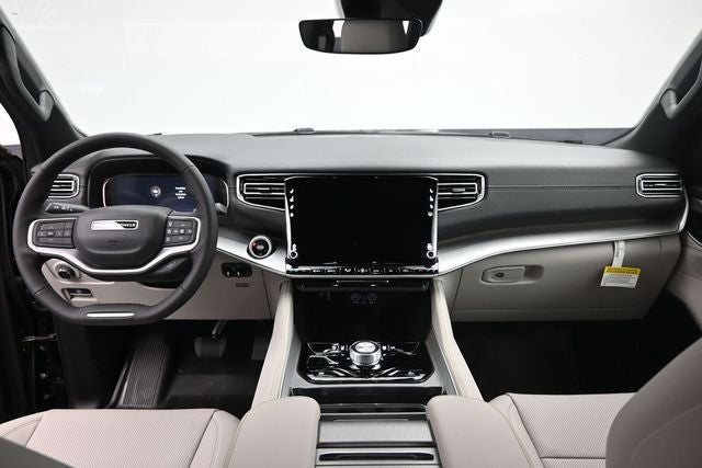 2026 Jeep Grand Wagoneer 4x4