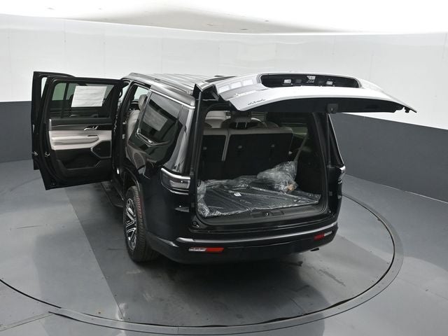 2026 Jeep Grand Wagoneer 4x4