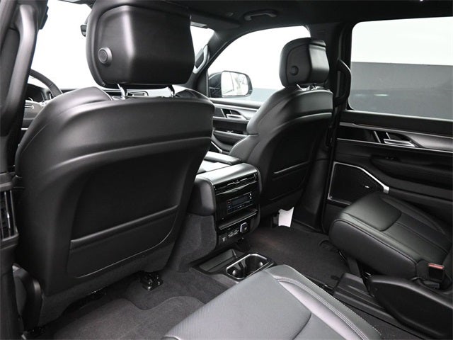 2026 Jeep Grand Wagoneer 4x4